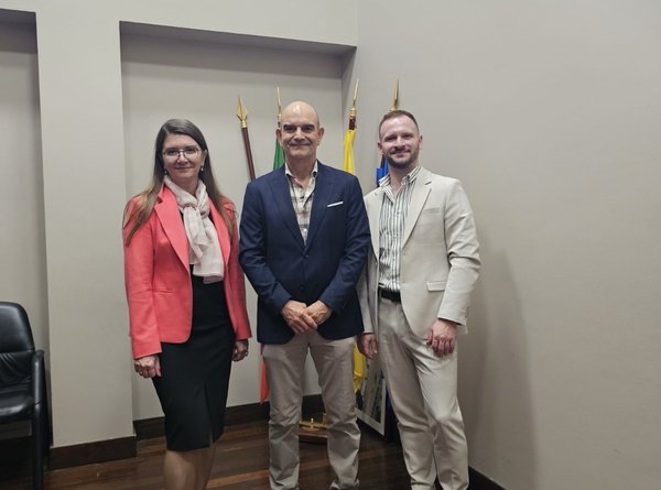 Мобилност на преподаватели от Катедра „Консервативно зъболечение“ в Порто по Програма „Еразъм+“